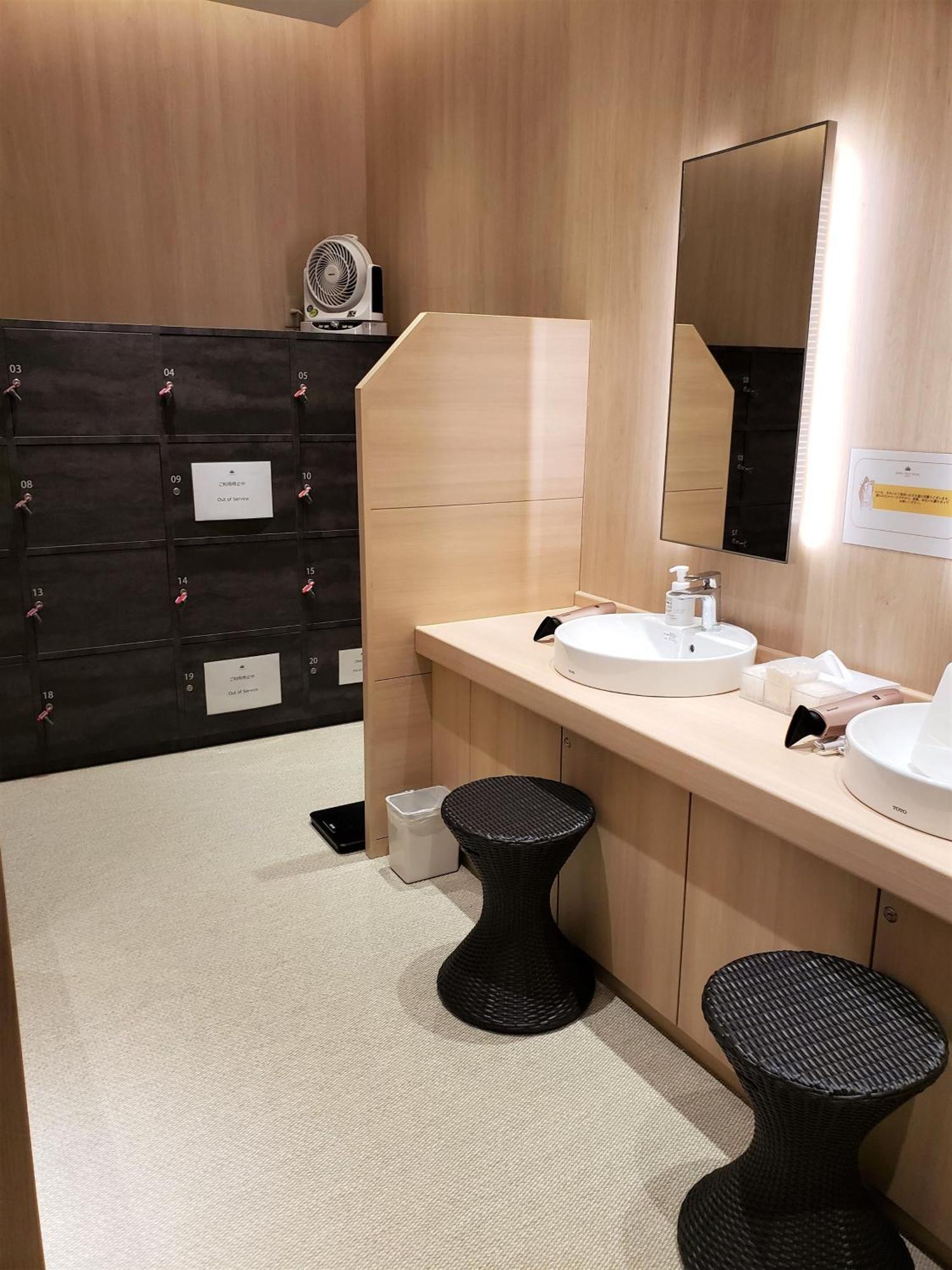 Royal Twin Hotel Kyoto Hachijoguchi מראה חיצוני תמונה